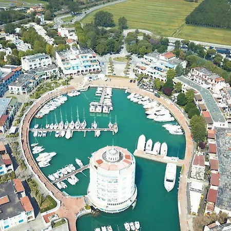 Portoverde Luxury Houseboat Misano Adriatico